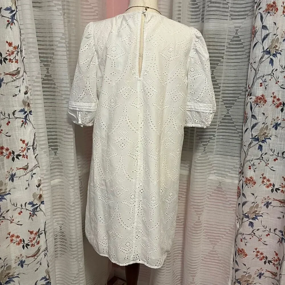 NWT Sanctuary white lace dress in large